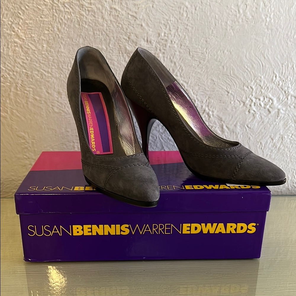 Susan Bennis/Warren Edwards Gray Women's Heels